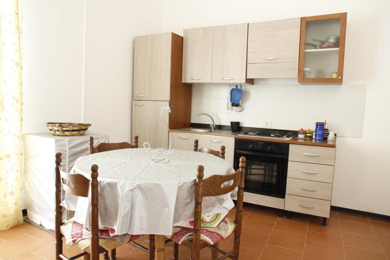 Kaleidos Private Apartment Palermo Bagian luar foto