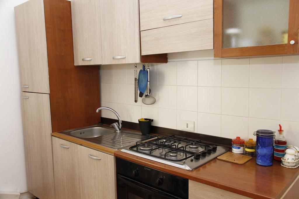 Kaleidos Private Apartment Palermo Bagian luar foto