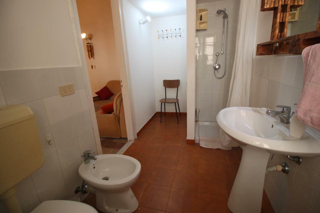 Kaleidos Private Apartment Palermo Bagian luar foto
