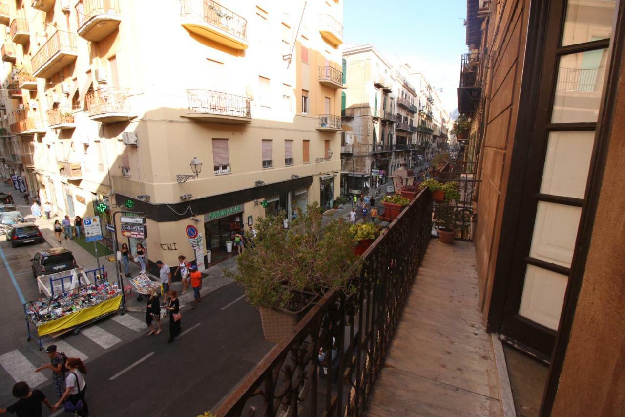 Kaleidos Private Apartment Palermo Bagian luar foto