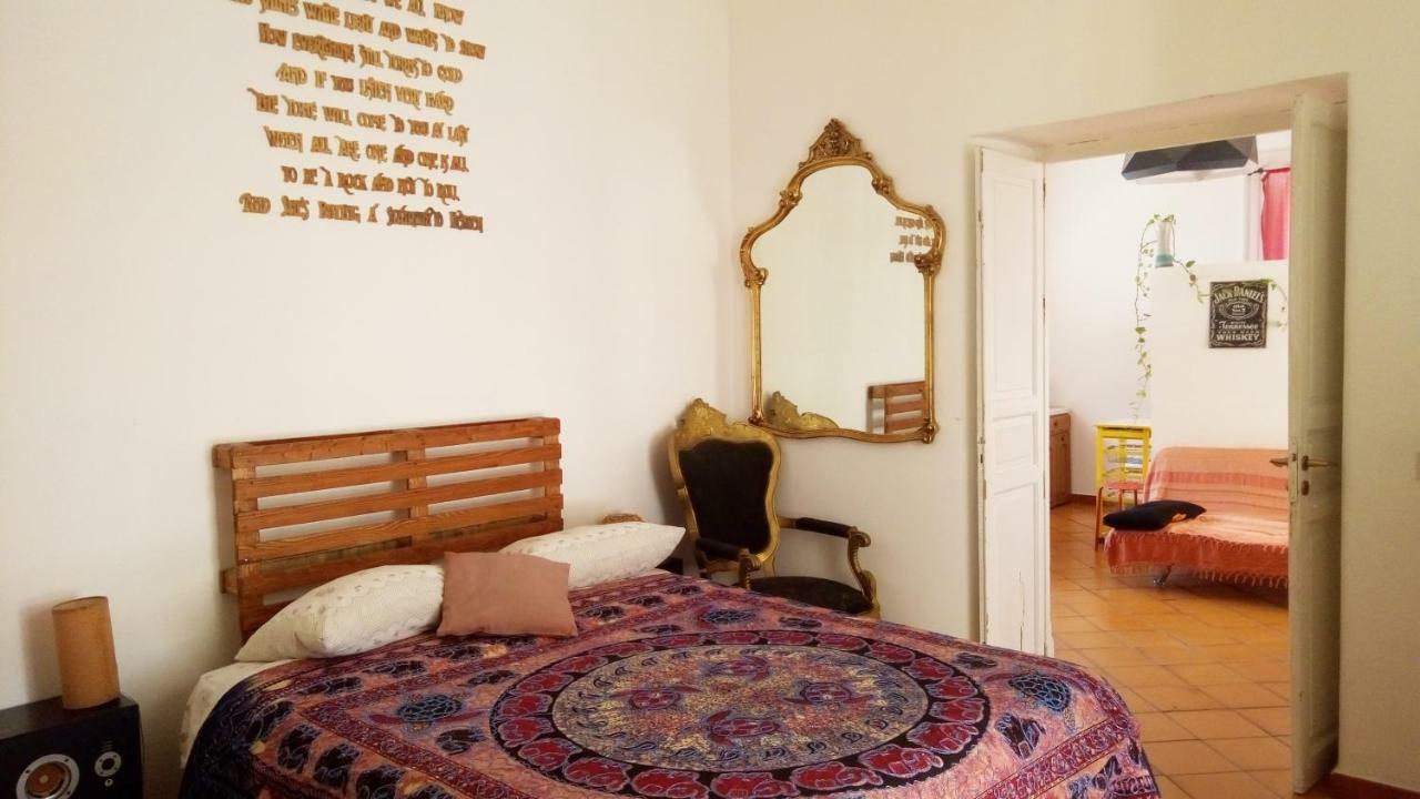 Kaleidos Private Apartment Palermo Bagian luar foto