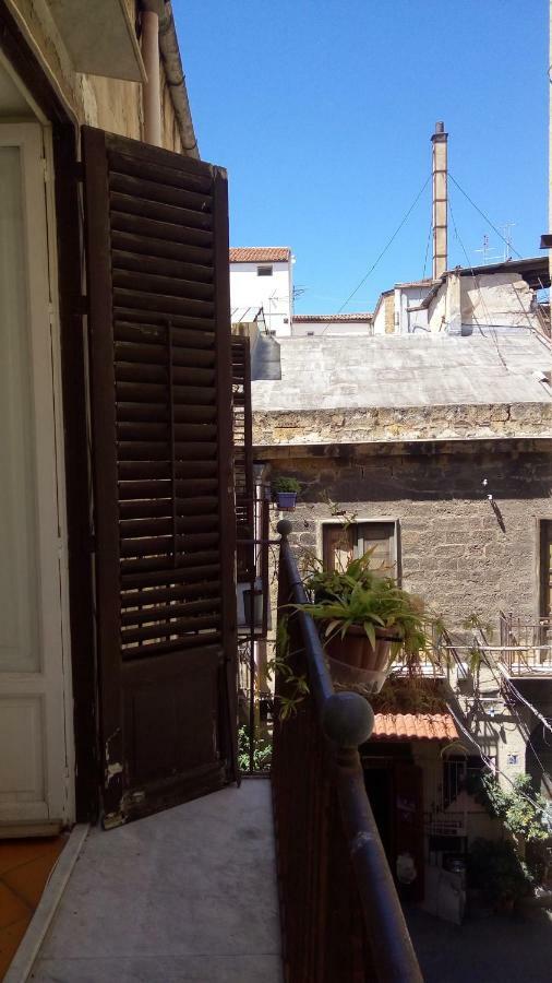Kaleidos Private Apartment Palermo Bagian luar foto